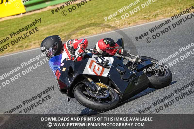 enduro digital images;event digital images;eventdigitalimages;mallory park;mallory park photographs;mallory park trackday;mallory park trackday photographs;no limits trackdays;peter wileman photography;racing digital images;trackday digital images;trackday photos